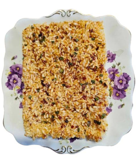 Roasted rice cake with spring onion and oil 500g (Cơm cháy mỡ hành)
